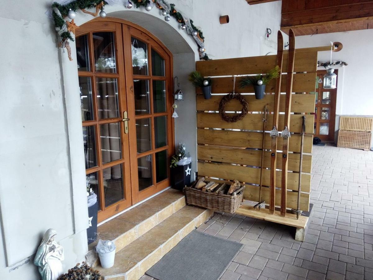 Ferienwohnung Family House 94 Prosecne Exterior foto